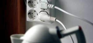 Selvityminen sähköttä